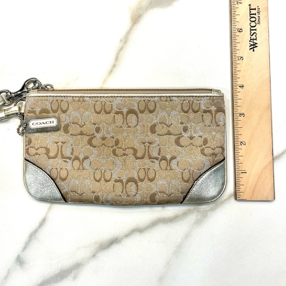 Coach Wristlet - Picture 3 of 5